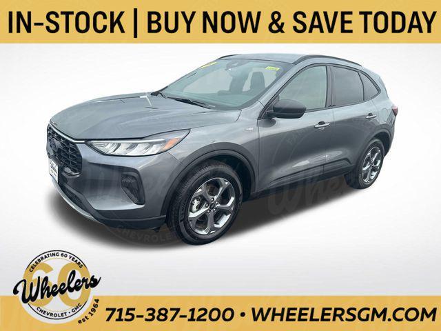 used 2025 Ford Escape car, priced at $26,998