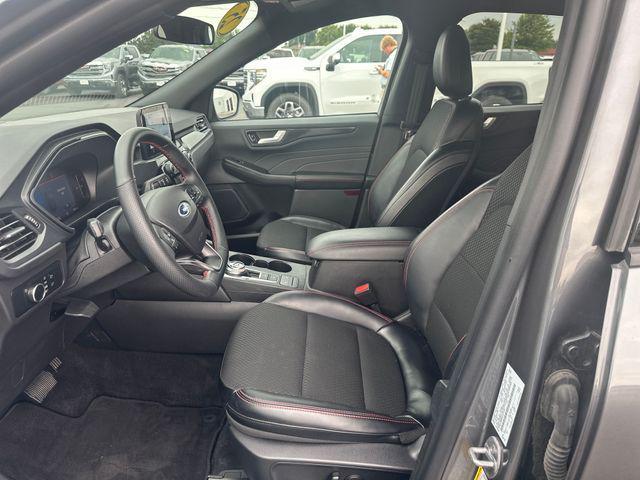 used 2025 Ford Escape car, priced at $26,998