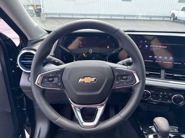 new 2025 Chevrolet Trax car, priced at $25,548