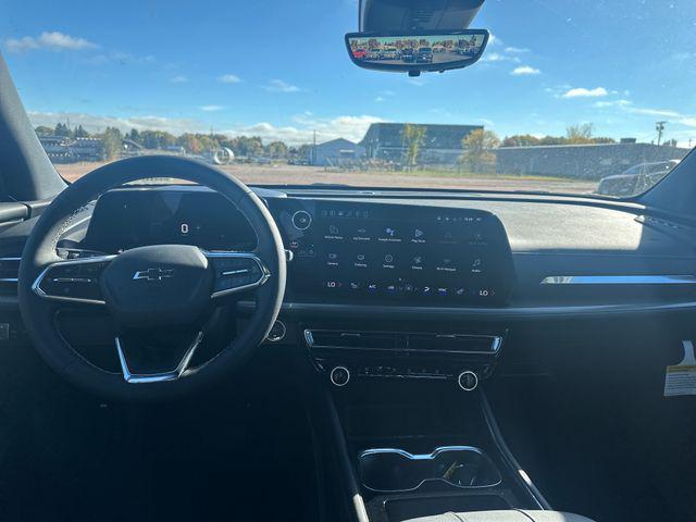 new 2026 Chevrolet Traverse car, priced at $49,525