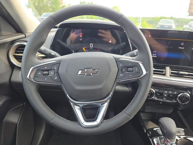 new 2025 Chevrolet Trax car, priced at $26,206