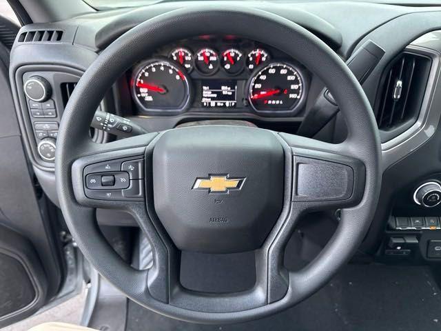 new 2025 Chevrolet Silverado 1500 car, priced at $44,318