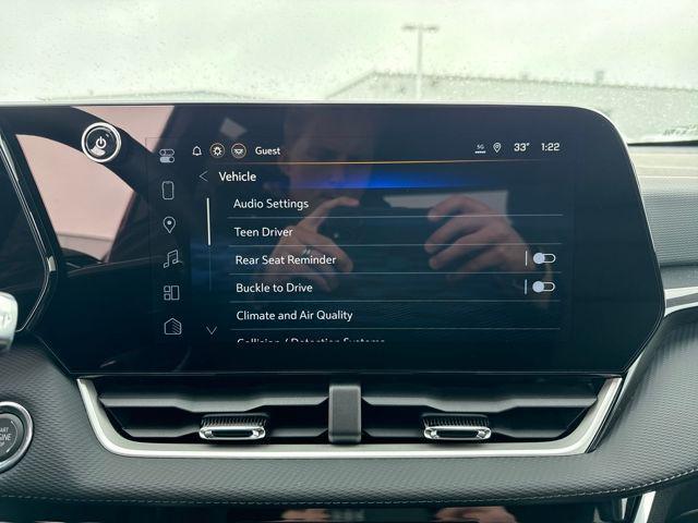 new 2026 Chevrolet Equinox car, priced at $34,443