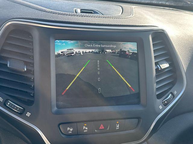 used 2023 Jeep Cherokee car, priced at $25,759