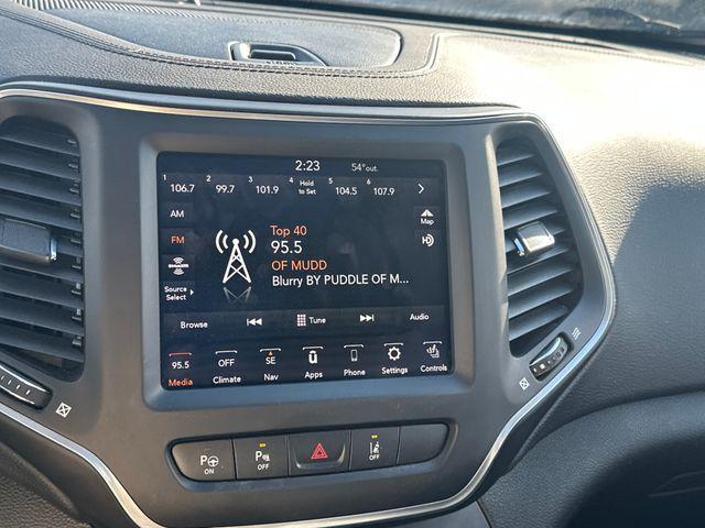 used 2023 Jeep Cherokee car, priced at $25,759