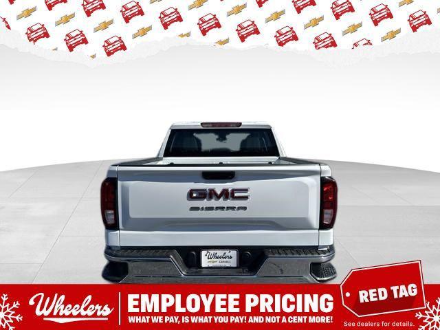 new 2024 GMC Sierra 1500 car, priced at $40,215