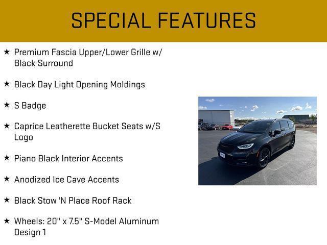 used 2023 Chrysler Pacifica car, priced at $38,816