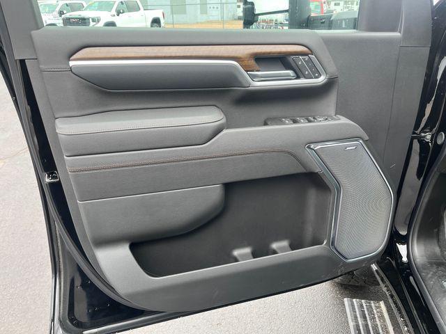 new 2025 Chevrolet Silverado 3500 car, priced at $85,772