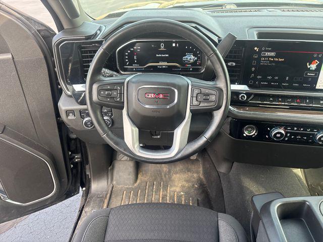 used 2023 GMC Sierra 1500 car, priced at $38,540