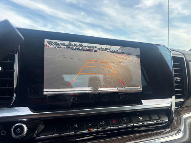 used 2023 GMC Sierra 1500 car, priced at $38,540