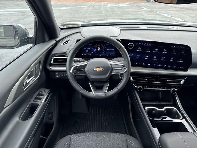 new 2025 Chevrolet Traverse car, priced at $44,515