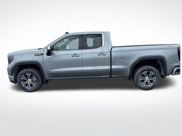 new 2025 GMC Sierra 1500 car, priced at $51,876