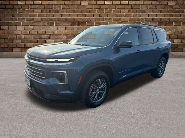 new 2026 Chevrolet Traverse car, priced at $44,195