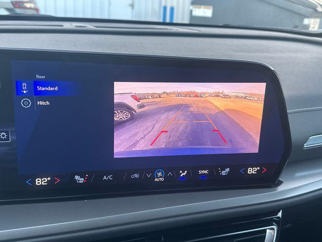 new 2026 Chevrolet Traverse car, priced at $43,368