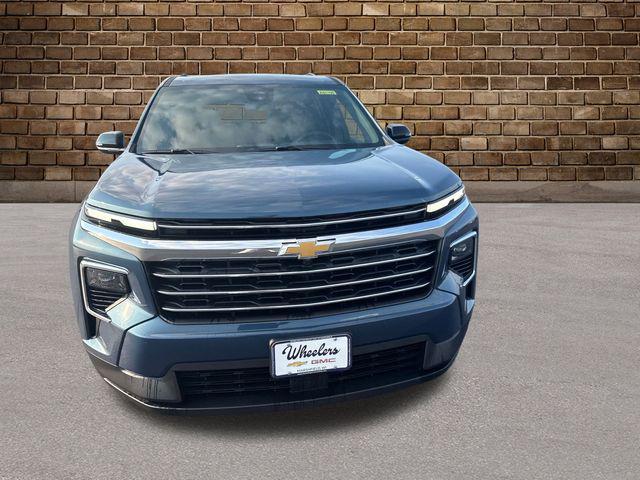 new 2026 Chevrolet Traverse car, priced at $44,195
