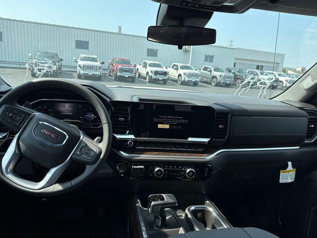 new 2025 GMC Sierra 1500 car, priced at $55,530