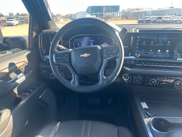 used 2025 Chevrolet Silverado 3500 car, priced at $79,998