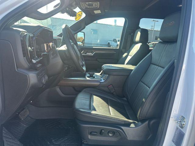 used 2025 Chevrolet Silverado 3500 car, priced at $79,998