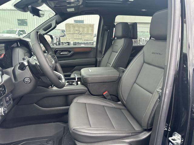 new 2025 GMC Yukon XL car, priced at $95,314