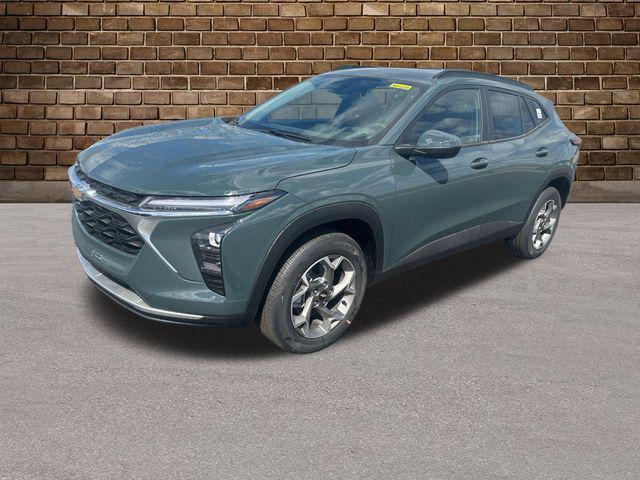 new 2025 Chevrolet Trax car, priced at $25,607