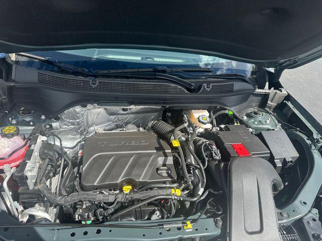 new 2025 Chevrolet Trax car, priced at $25,607