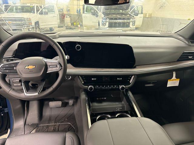 new 2026 Chevrolet Suburban car, priced at $77,160