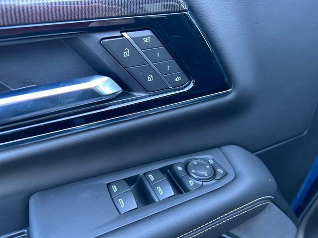 new 2025 GMC Yukon XL car, priced at $78,739