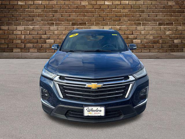 used 2022 Chevrolet Traverse car, priced at $25,366