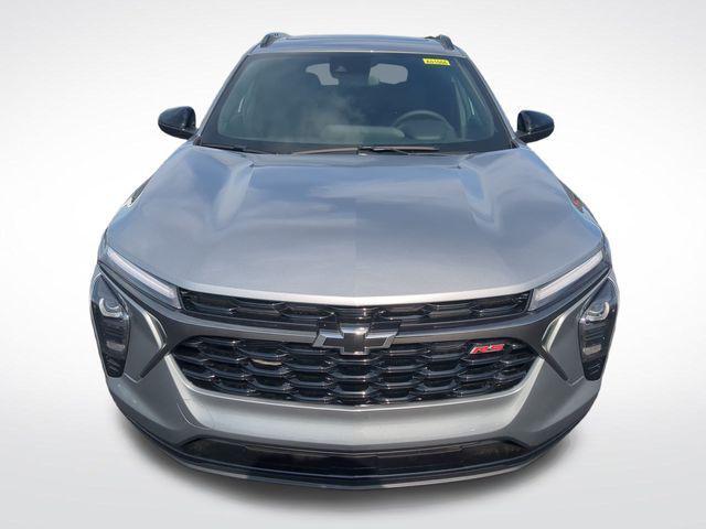 new 2025 Chevrolet Trax car, priced at $27,438
