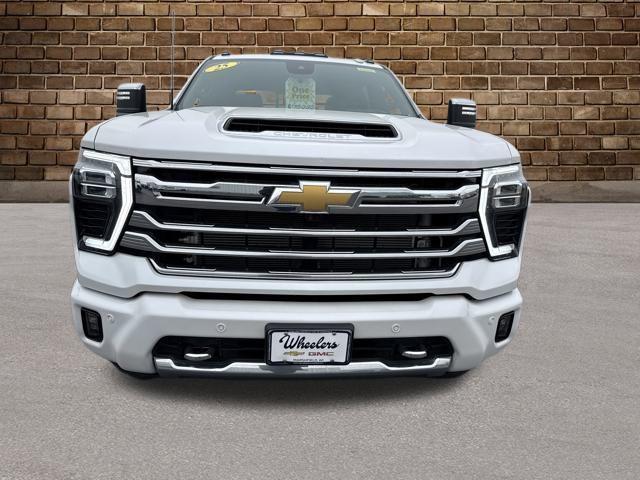used 2025 Chevrolet Silverado 3500 car, priced at $78,998