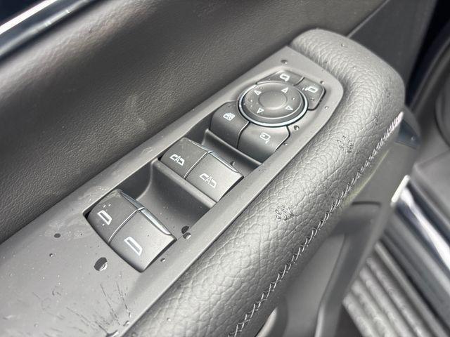 new 2025 GMC Yukon XL car, priced at $94,641