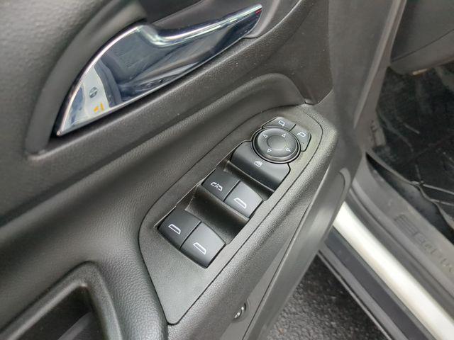 used 2020 Chevrolet Equinox car, priced at $18,998