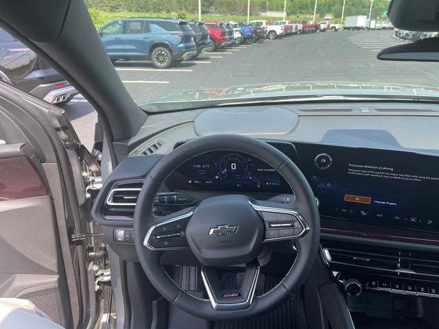 new 2025 Chevrolet Traverse car, priced at $49,650