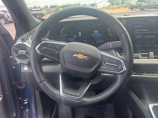 used 2025 Chevrolet Equinox car, priced at $30,469