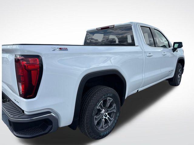 new 2026 GMC Sierra 1500 car, priced at $58,270