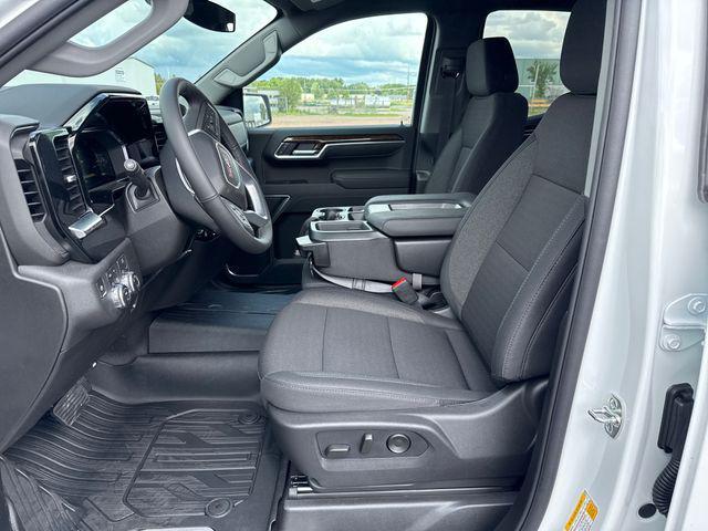 new 2026 GMC Sierra 1500 car, priced at $58,270