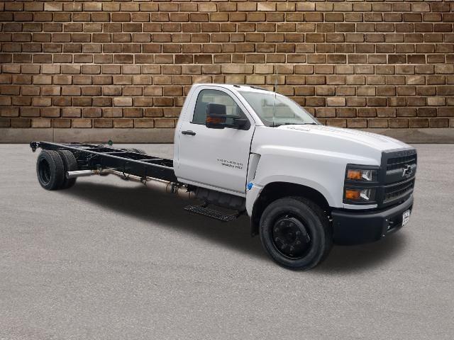 new 2024 Chevrolet Silverado 1500 car, priced at $57,489