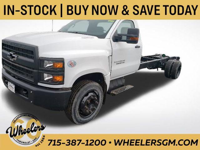 new 2024 Chevrolet Silverado 1500 car, priced at $64,989