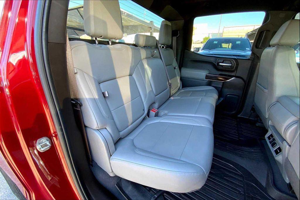 used 2021 GMC Sierra 1500 car, priced at $38,640