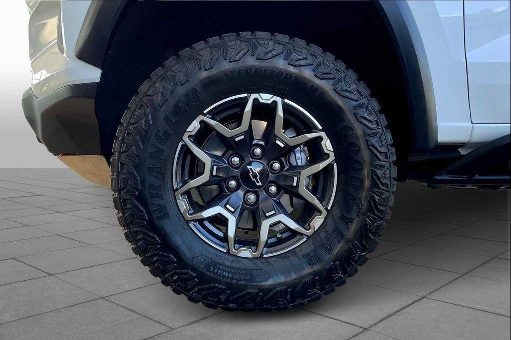 used 2023 Chevrolet Colorado car, priced at $50,982