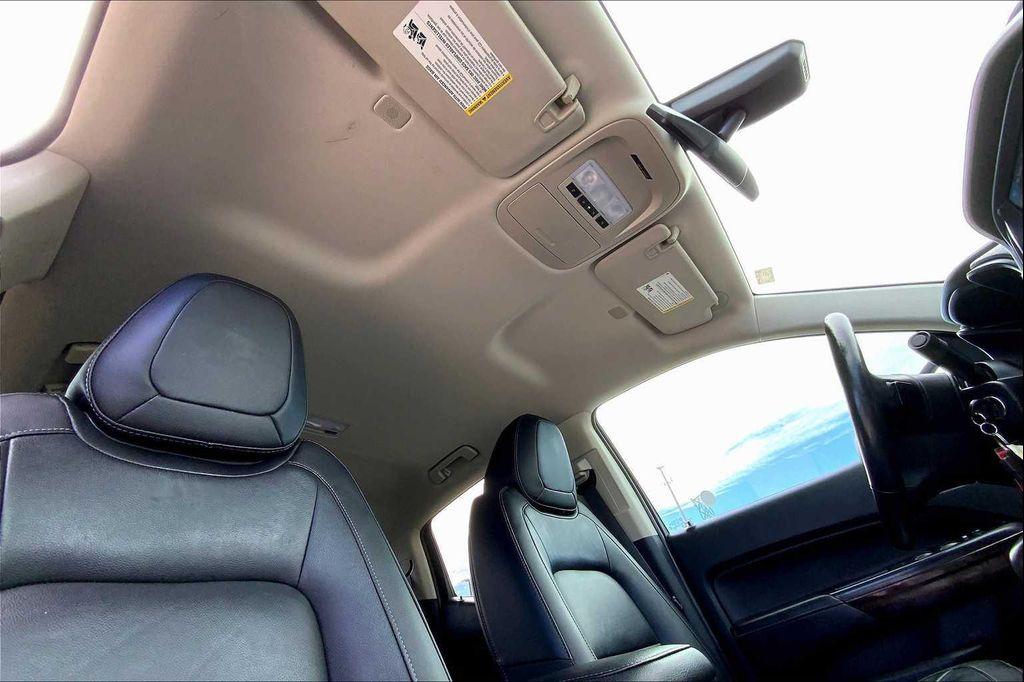 used 2022 GMC Canyon car, priced at $32,166