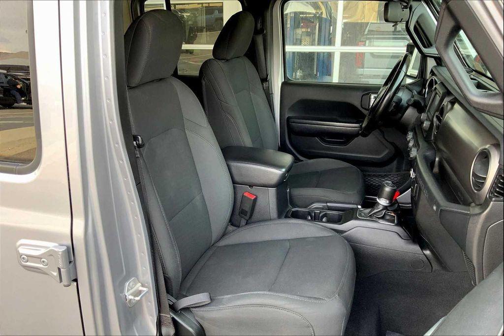 used 2020 Jeep Wrangler Unlimited car, priced at $23,592