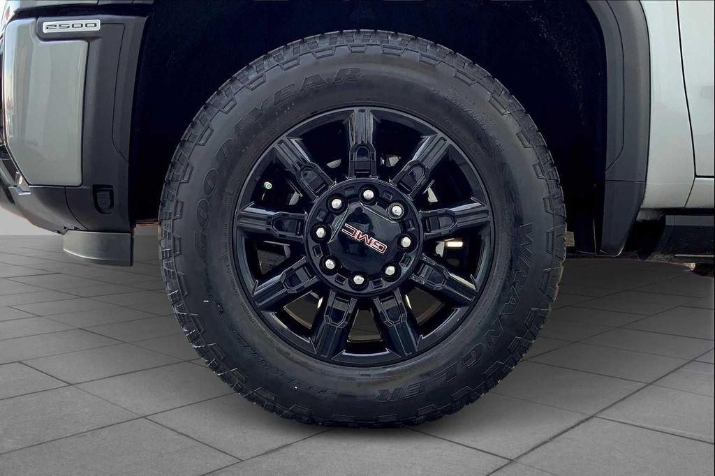 used 2024 GMC Sierra 2500 car, priced at $78,982