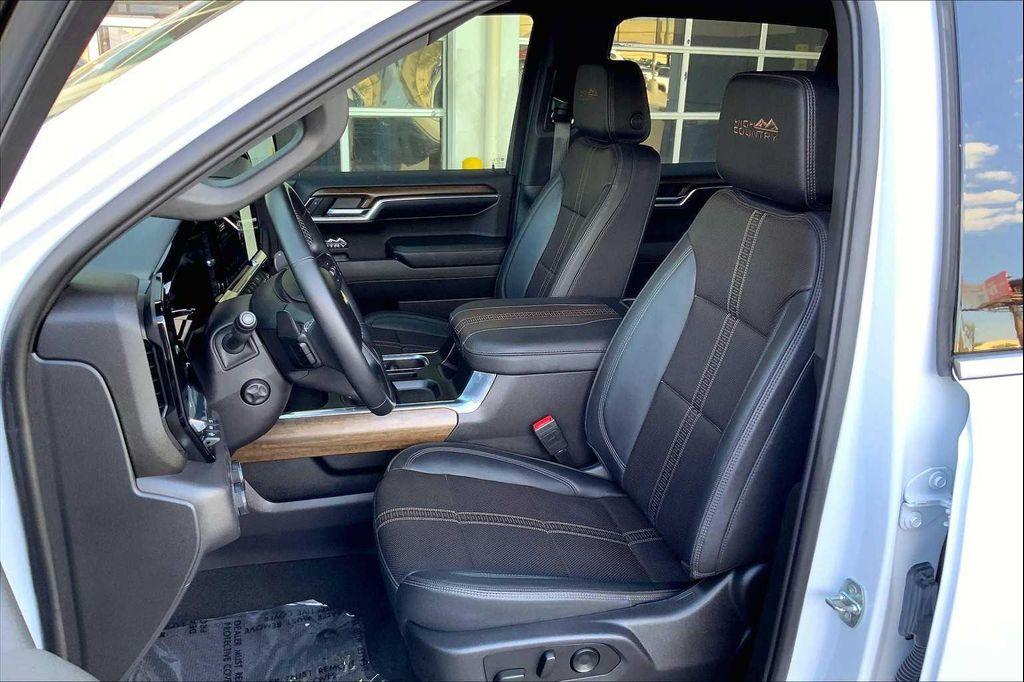 used 2023 Chevrolet Silverado 1500 car, priced at $55,982