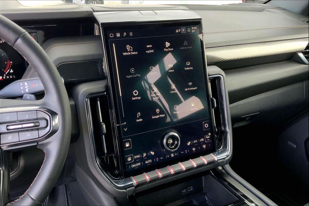 used 2025 GMC Yukon car, priced at $78,982