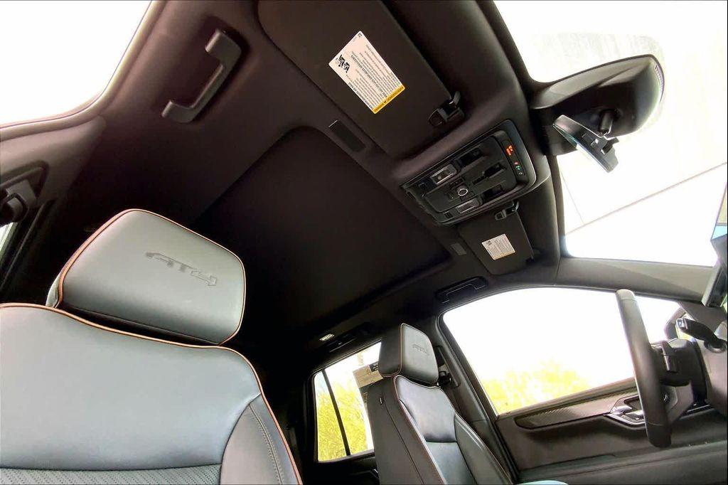 used 2025 GMC Yukon car, priced at $78,982