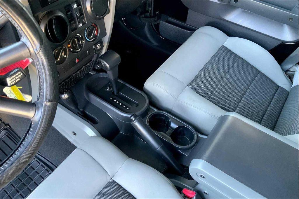 used 2010 Jeep Wrangler Unlimited car, priced at $13,592