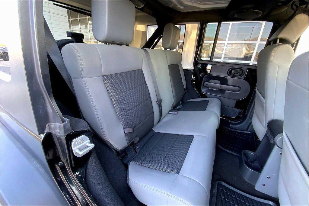 used 2010 Jeep Wrangler Unlimited car, priced at $13,592