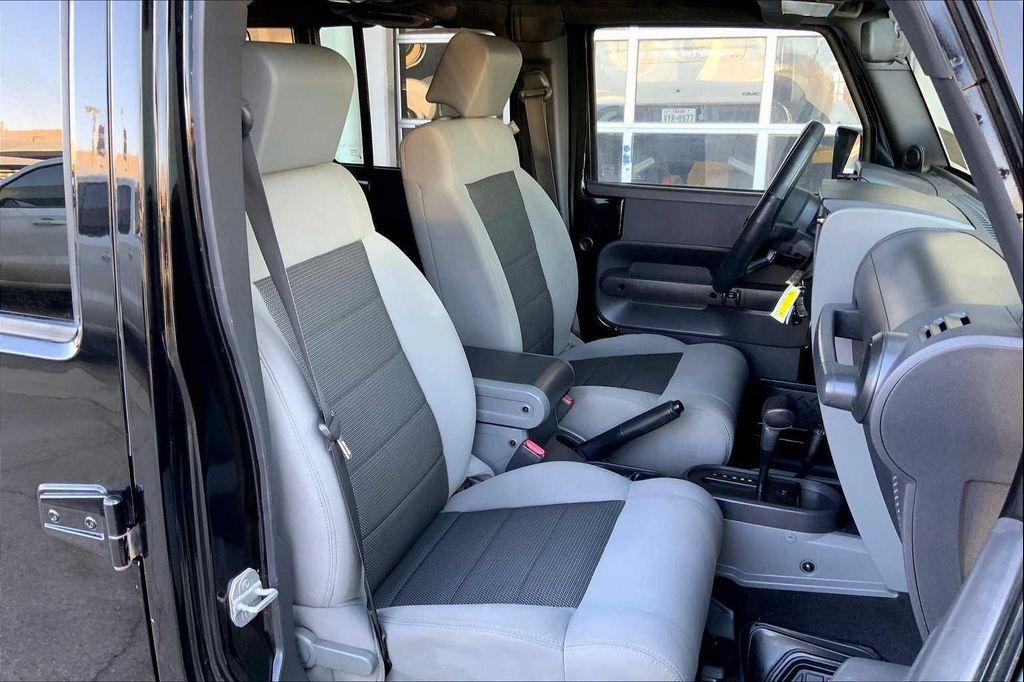 used 2010 Jeep Wrangler Unlimited car, priced at $13,592