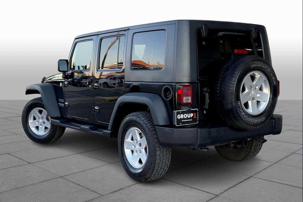 used 2010 Jeep Wrangler Unlimited car, priced at $13,592